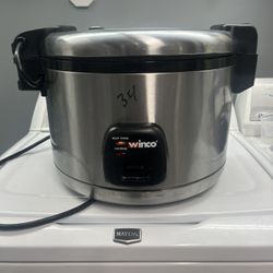 Winco RC-S300 30-Cup Electric Rice Cooker/Warmer with Hinged Cover