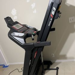 Treadmill Sole F63