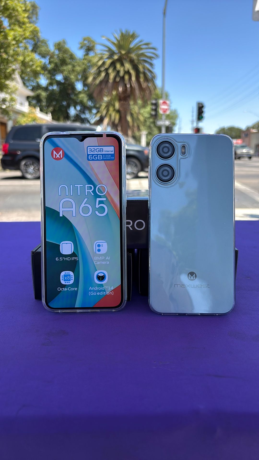 FREE PHONES‼️FREE SERVICE 
