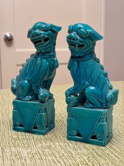Pair of Vintage Chinese Porcelain Turquoise Foo Dog 8" Figurines