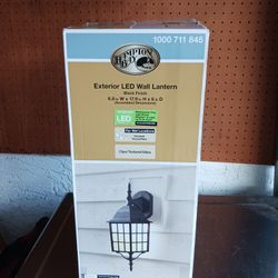 Hampton Bay Exterior Light