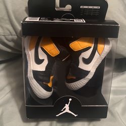 New Born Crib Shoes 1 & 2C 