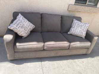Sofa/ couch