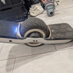 Onewheel GT For Sale(Original Owner)