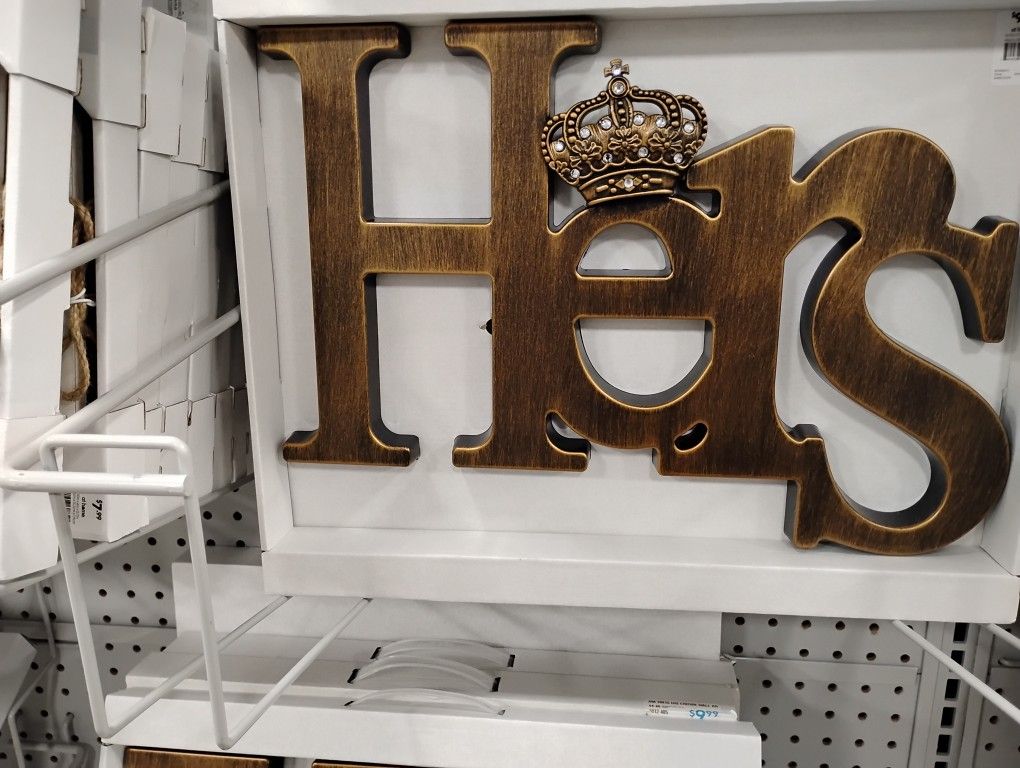 New  'Hers' Wall Art With Crown Details