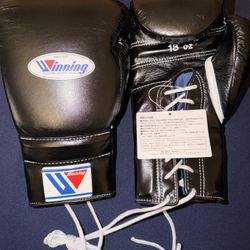 Brand New 18 Oz Winning Gloves 