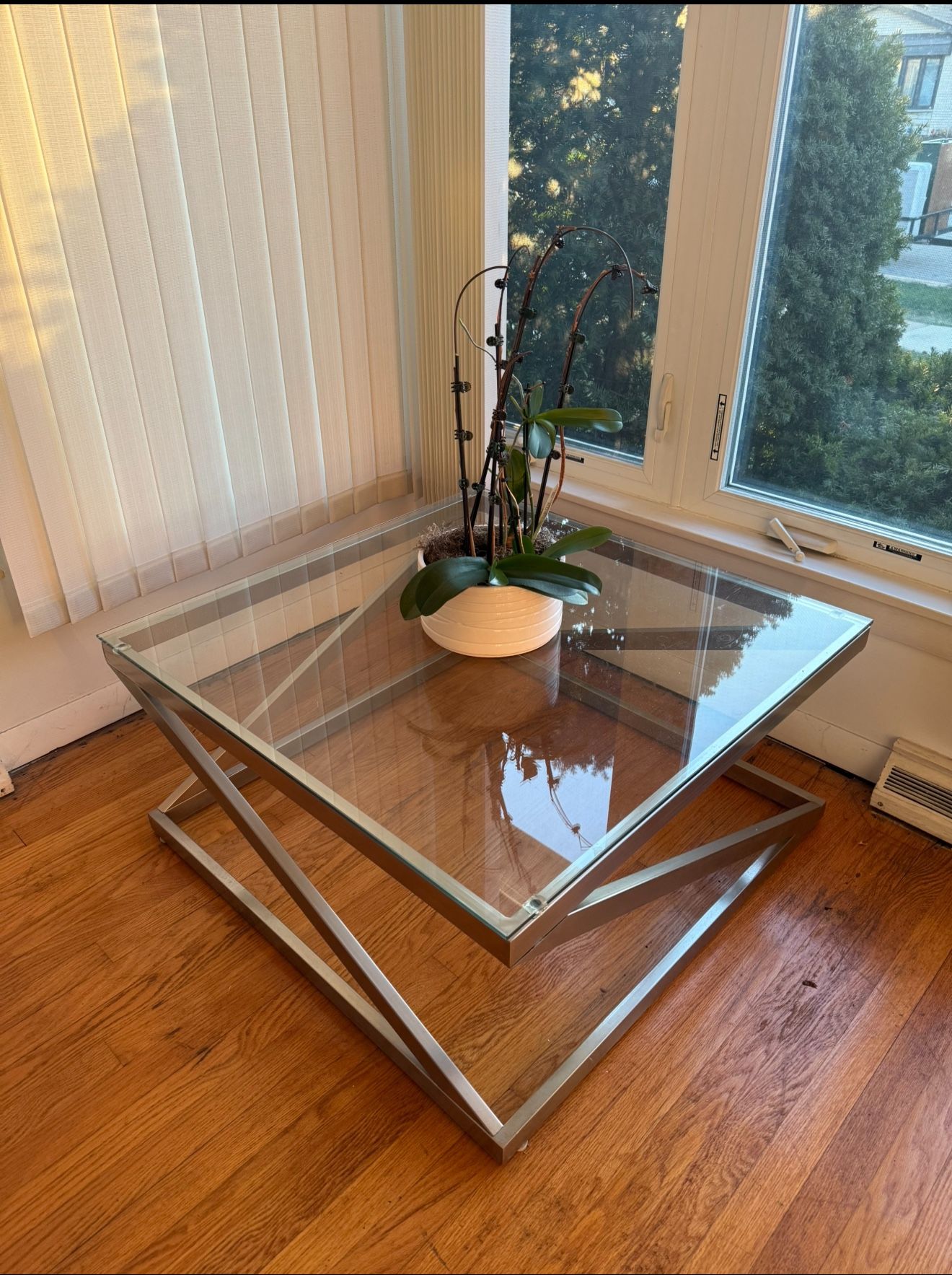 Set of 3 Modern Glass Top End Tables
