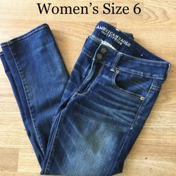 Women’s Jeans Size 6 (New)