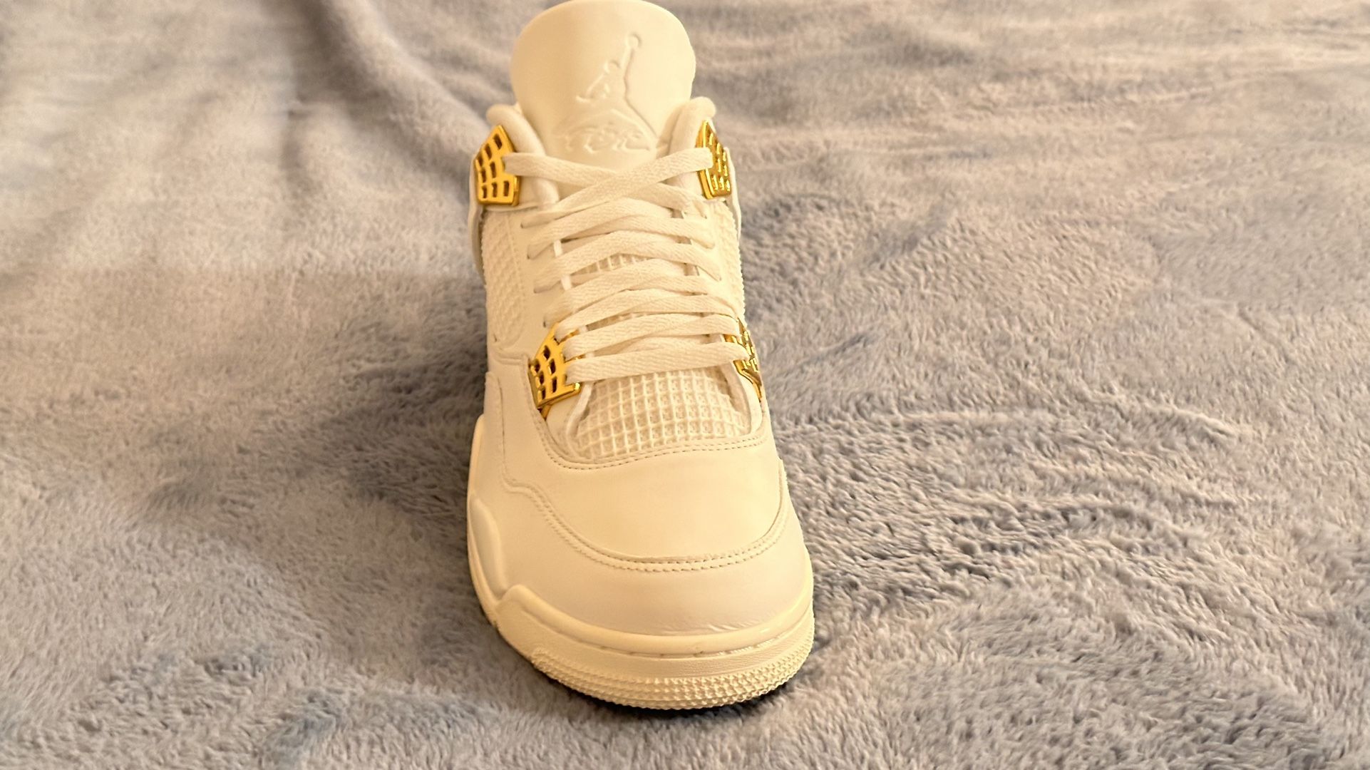 Air Jordan 4 Reto Gold Metallic 