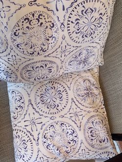 Blue Mandala Print Throw Pillow