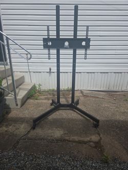 Flat Screen, TV, Adjustable Mount On Wheels