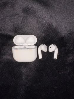 AirPods 4