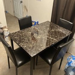 Dining Table Set