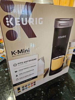 Keurig K-cup Coffee Machine (Brand new)