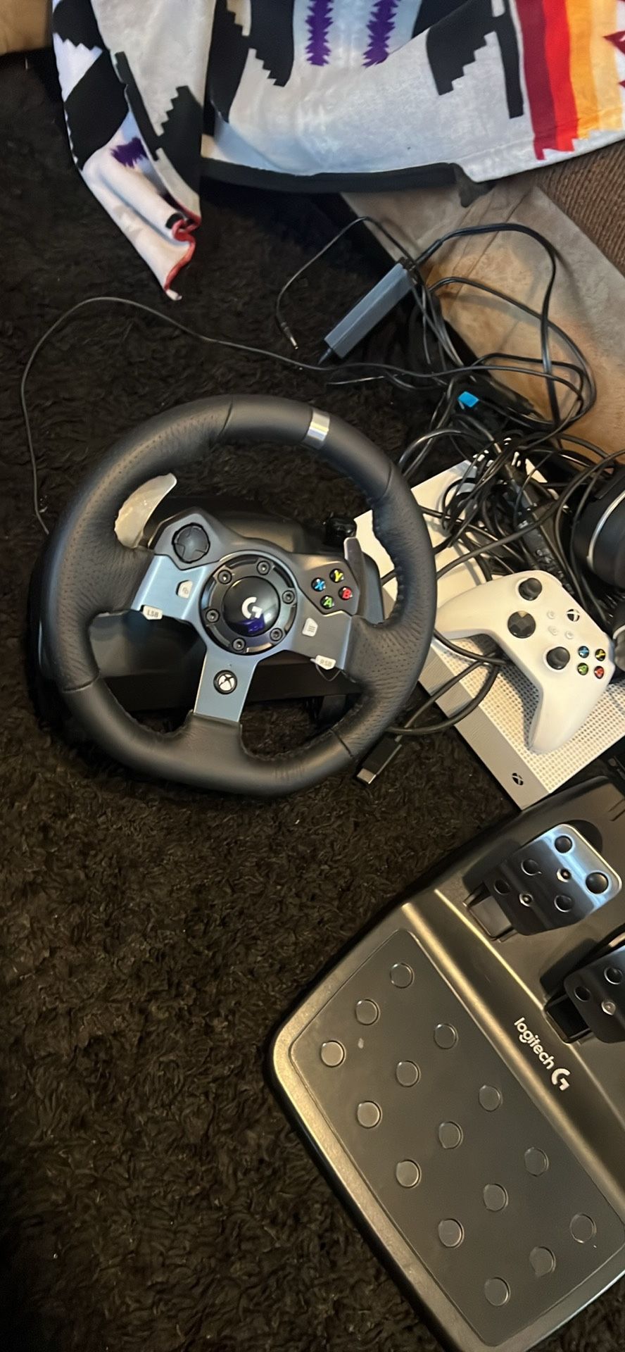 Xbox 1 S 1TB, 120hz Monitor, Logitech G920 Racing Wheel, Bluetooth Turtle Beach Headset 