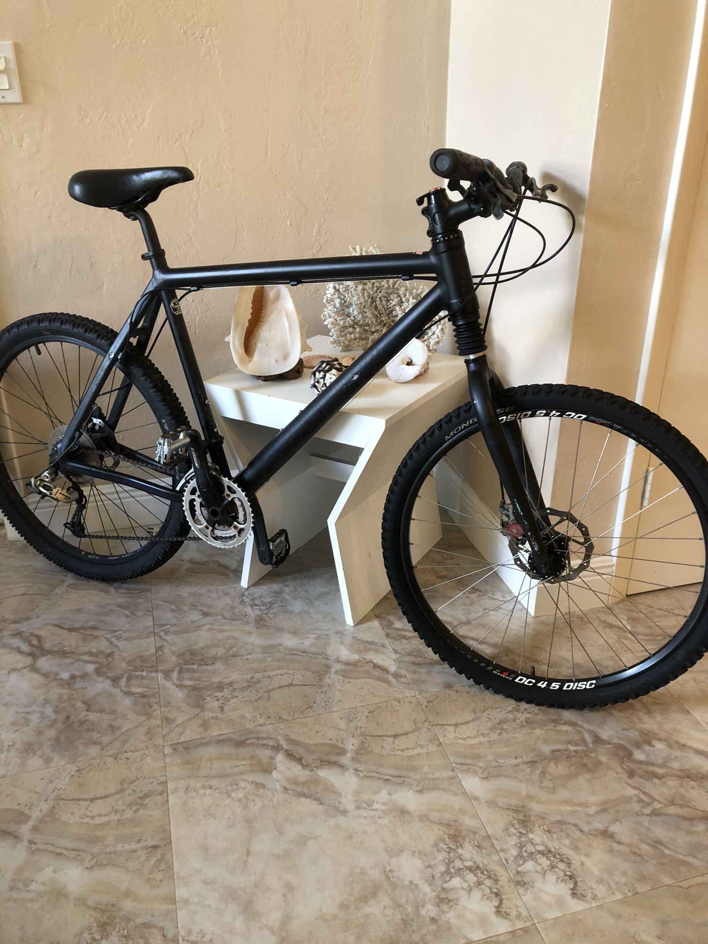 CANNONDALE BAD BOY !!!