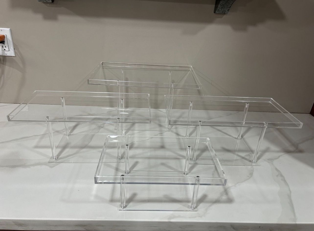 4 Pack Dessert Table Display Set, Clear Acrylic