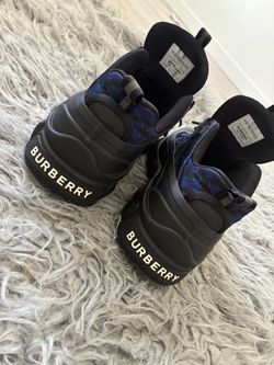 Burberry shoes