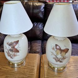 Beautiful Vintage Pair Butterfly Ginger Jar Table Lamps Floral,Working Great