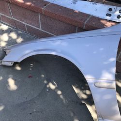 LEFT FENDER OEM 1(contact info removed) TOYOTA SIENNA ( Tan Color)