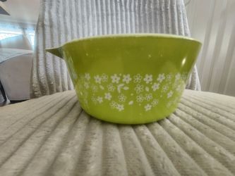 Pyrex Green Floral Cinderella Mixing Bowl