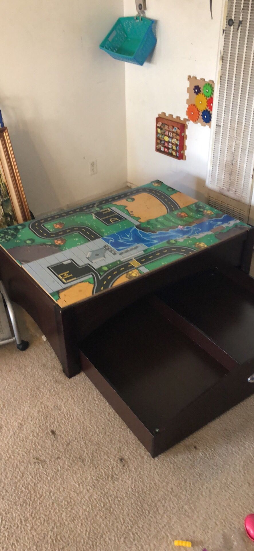 Moved out SELL - kidkraft Metropolis train table itself $50 takes it today Mon Jan 27th!