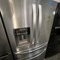 Refrigerator  Whirlpool 4dr