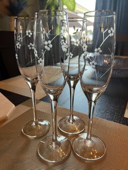 Champagne Flutes 