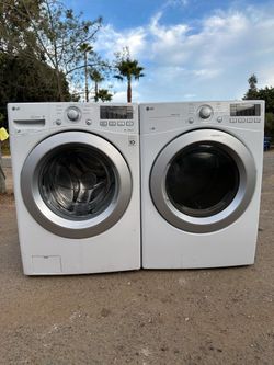LG washer and gas dryer laundry set