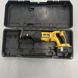 DEWALT DC385 18V Cordless Reciprocating Saw