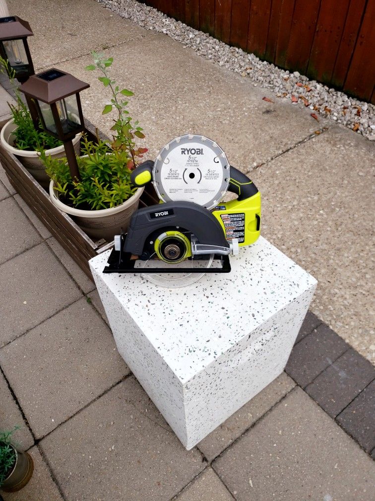 P505 RYOBI 18V 5 1/2" Circular Saw Tool Only