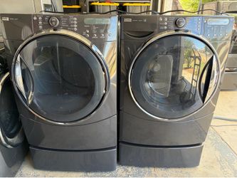 Kenmore Waher and gas dryer