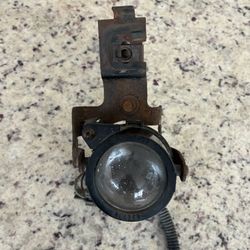 98-02 Chevy Camaro Z28 SS RH Pass. Side Fog Light with Bracket OEM GM 10297391