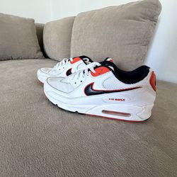 Nike Air Max       Size 11.    Men.