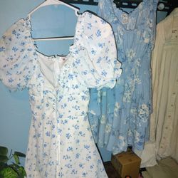 6 Woman's Dresses Size Small