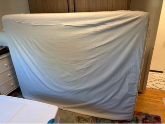 Free queen box frame