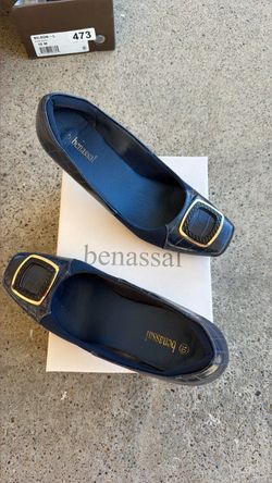 Women’s shoes