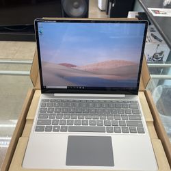 Microsoft Surface Laptop 