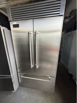 42” VIKING FRENCH DOOR STAINLESS STEEL REFRIGERATOR