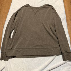 Gray Sweatshirt 
