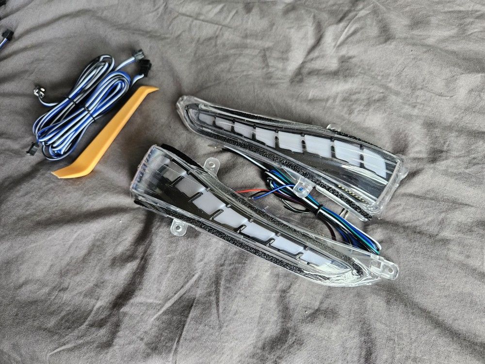 Infiniti Q50 & Q60 Sequential Mirror Turn Signals W/ DRLs