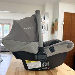 Nuna PIPA Lite LX Infant Car Seat with Base