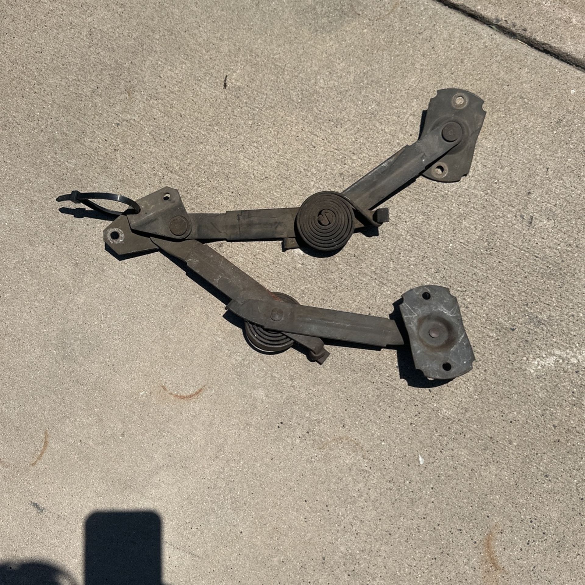 1981 Thru 91 Squarebody Hood Hinges