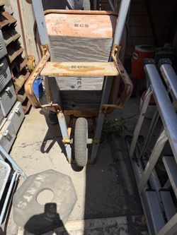 Wheelbarrow