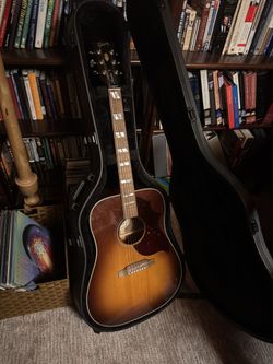 Gibson Hummingbird Studio Walnut Guitar