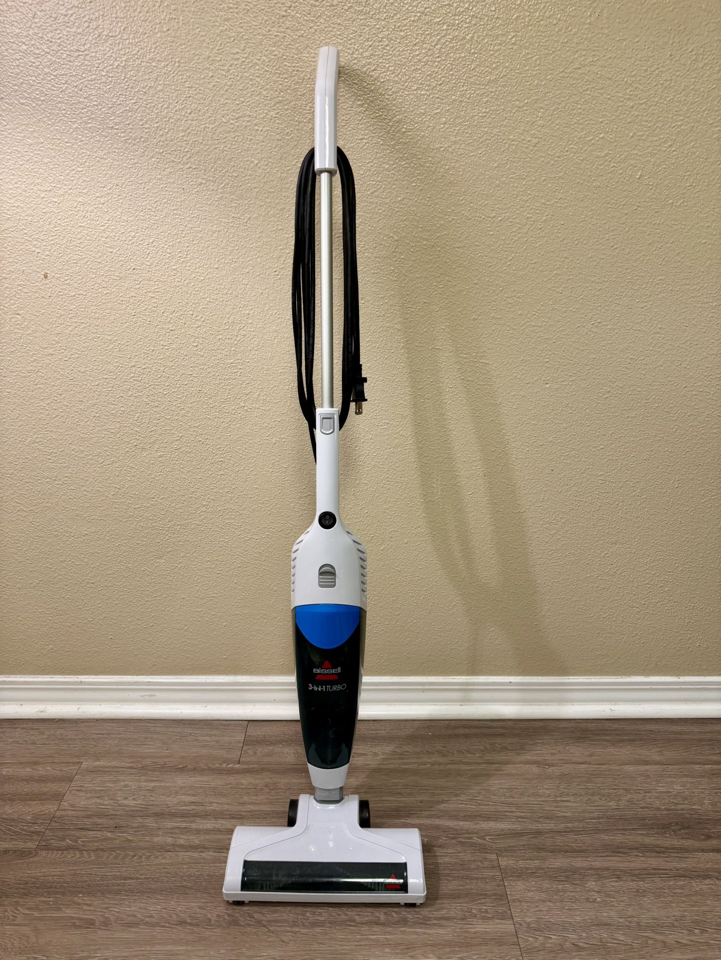 BISSELL 3-in-1 Turbo Lightweight Stick Vacuum