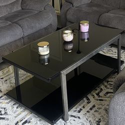Modern Coffee Table (with one end table)