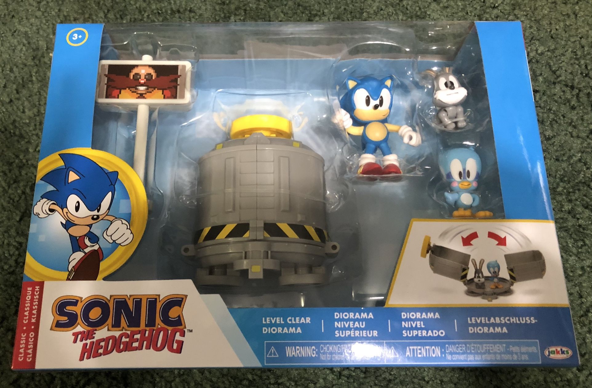 SONIC THR HEDGEHOG PLAYSET NEW