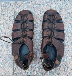Clark Brown Leather Closed-Toe Sandals