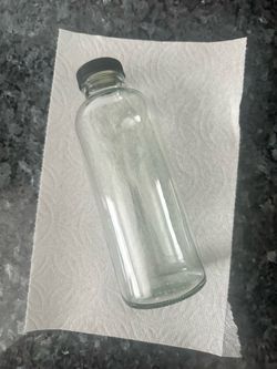 (8) glass bottles for juicing